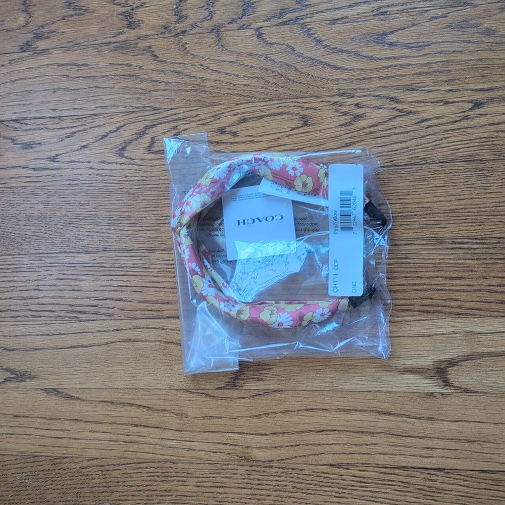 NWT Coach 100% Silk Headband Floral Script Print Pink Yellow - Picture 6 of 7